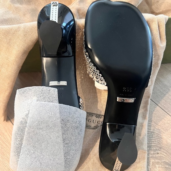 Brand new Gucci sandal with crystal - Picture 3 of 7